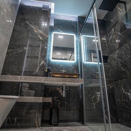 Apartament W Cieplicach Comfort Jelenia Góra Kültér fotó